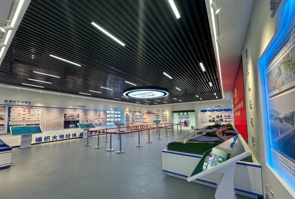 中國鐵建大橋工程局展廳設(shè)計